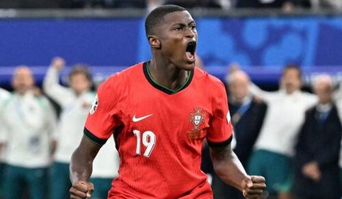 pemain terbaik nations league nuno mendes